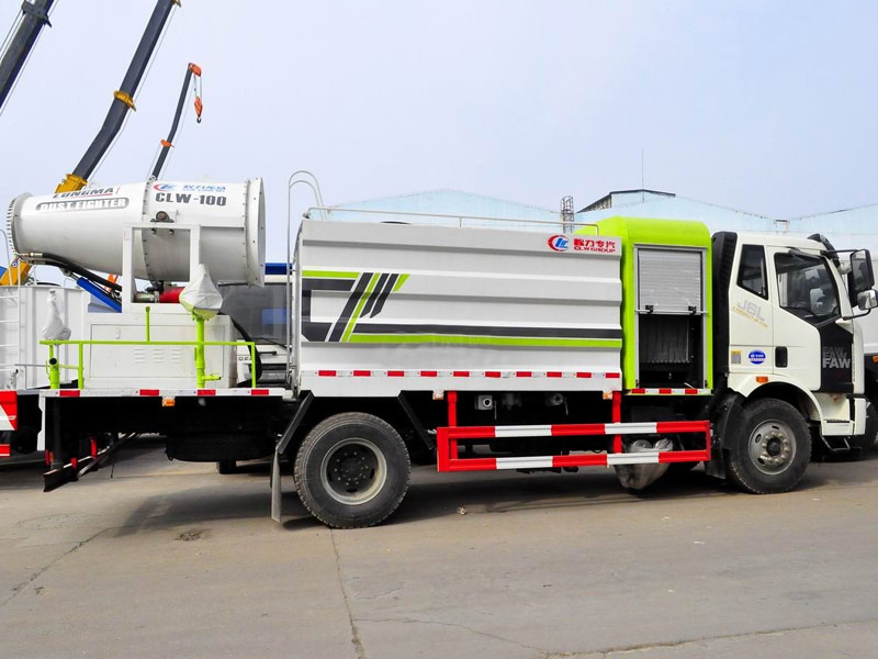 國(guó)六解放多功能抑塵車