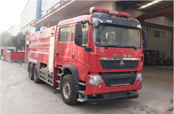 國六重汽豪沃16噸泡沫消防車